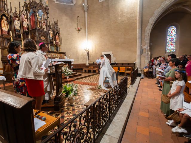 Le mariage de Eric et Marie Gabrielle à Escalans, Landes 8