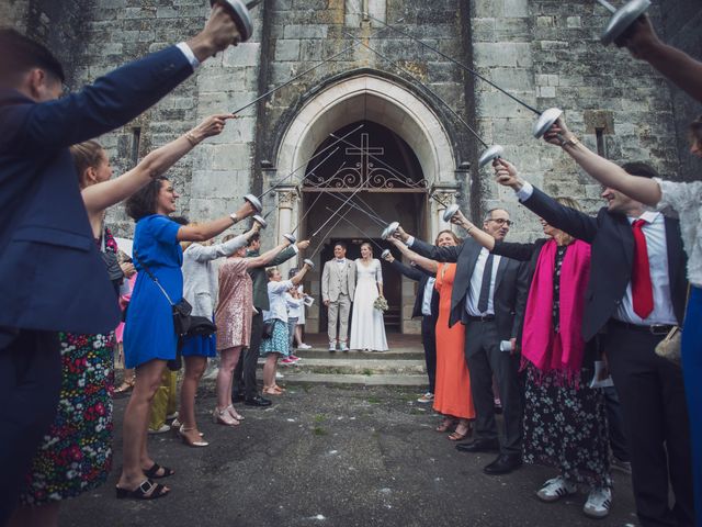 Le mariage de Eric et Marie Gabrielle à Escalans, Landes 12