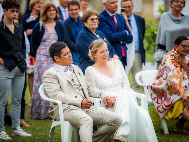 Le mariage de Eric et Marie Gabrielle à Escalans, Landes 19