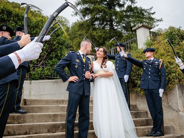 Le mariage de Timothée et Laetitia à Avignonet, Isère 19