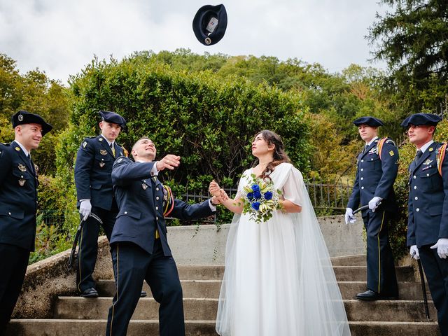 Le mariage de Timothée et Laetitia à Avignonet, Isère 21