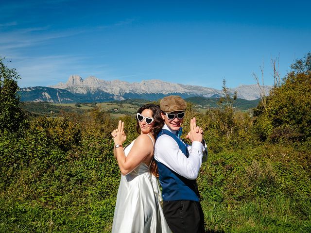 Le mariage de Timothée et Laetitia à Avignonet, Isère 41