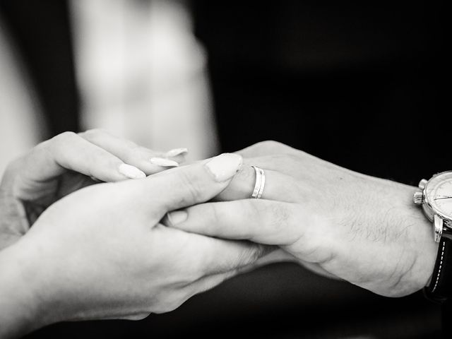 Le mariage de Timothée et Laetitia à Avignonet, Isère 45