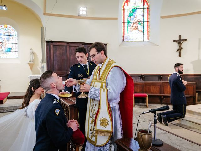 Le mariage de Timothée et Laetitia à Avignonet, Isère 54