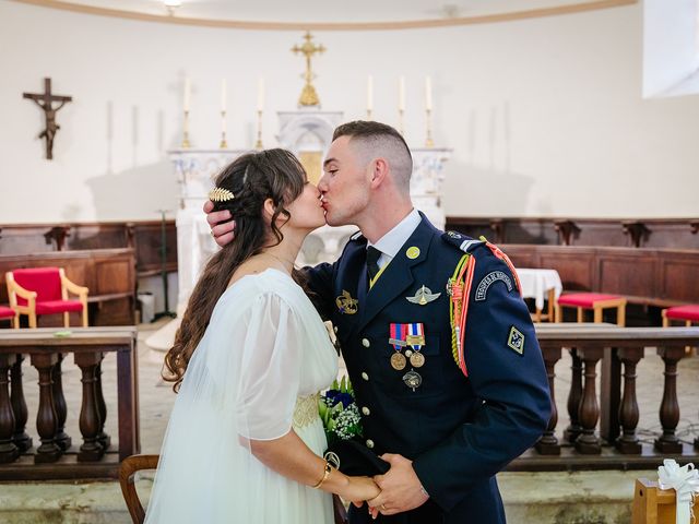 Le mariage de Timothée et Laetitia à Avignonet, Isère 58