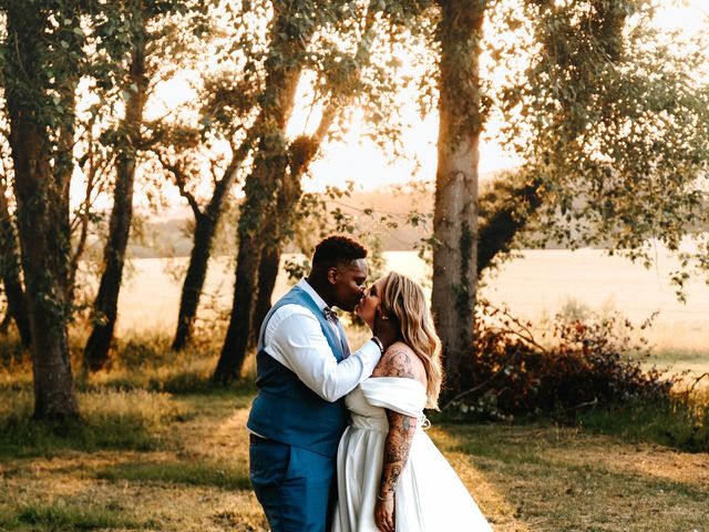 Le mariage de Mike et Aurèlie à Aincourt, Val-d'Oise 14