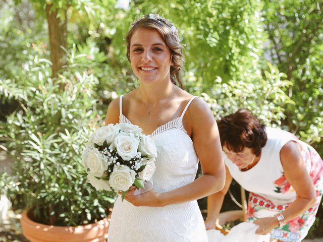 Le mariage de Johan et Amelie à Peypin, Bouches-du-Rhône 16