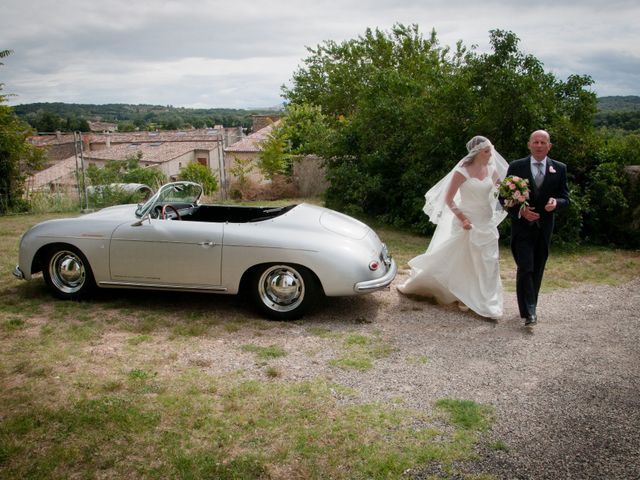 Le mariage de Yann et Audrey à Chamaret, Drôme 38