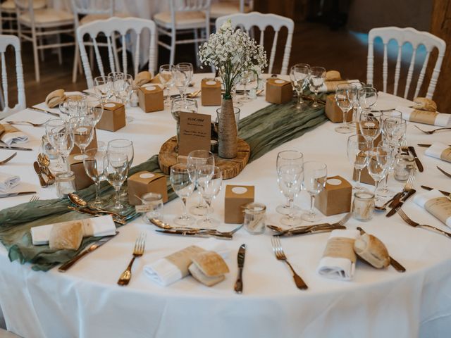 Le mariage de Arthur et Manon à Rosny-sur-Seine, Yvelines 56