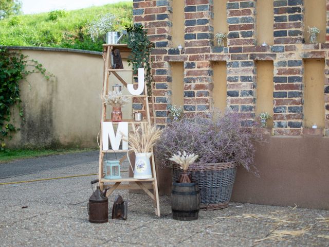 Le mariage de Michaël et Jennifer à Saint-Fargeau, Yonne 4