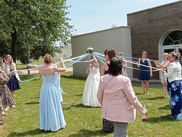 Le mariage de Jérémy  et Alicia à Craon, Mayenne 24