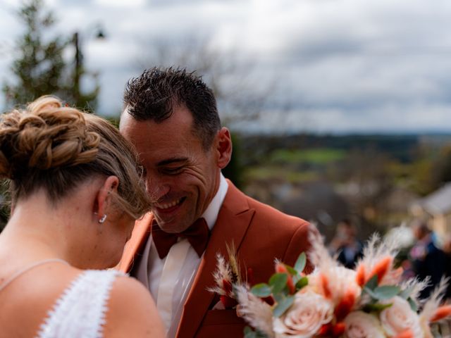 Le mariage de Damien et Julie à Saint-Chély-d'Apcher, Lozère 51