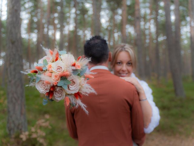 Le mariage de Damien et Julie à Saint-Chély-d'Apcher, Lozère 64