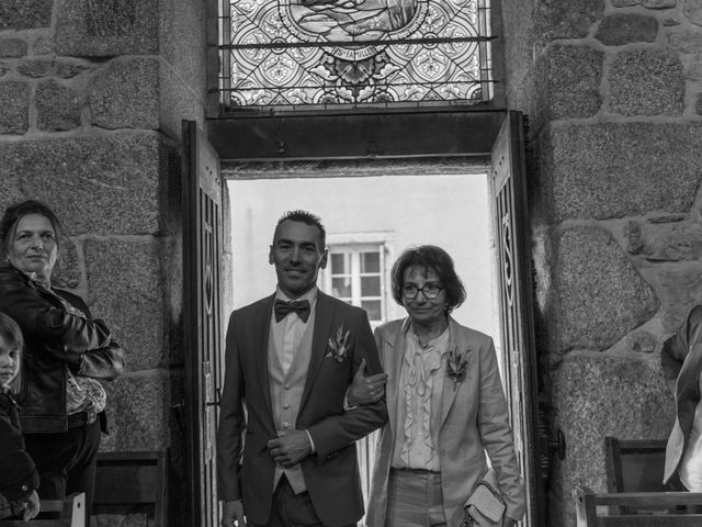 Le mariage de Damien et Julie à Saint-Chély-d'Apcher, Lozère 83