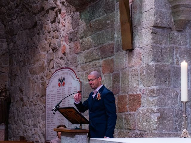 Le mariage de Damien et Julie à Saint-Chély-d'Apcher, Lozère 86