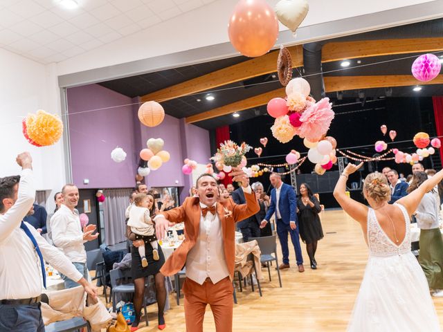 Le mariage de Damien et Julie à Saint-Chély-d'Apcher, Lozère 125