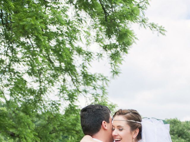 Le mariage de Thomas et Aurianne à Saint-Martory, Haute-Garonne 3