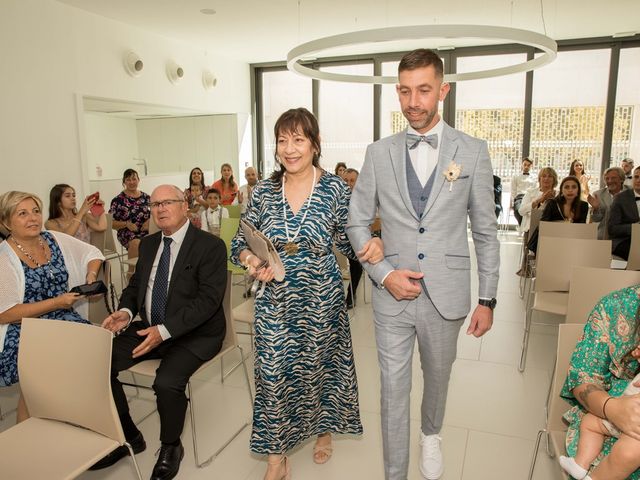 Le mariage de Stephanie et Alexandre à Carnoux-en-Provence, Bouches-du-Rhône 11