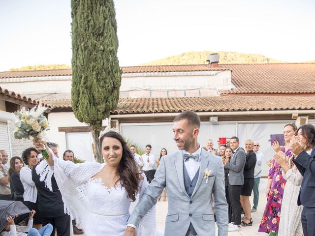 Le mariage de Stephanie et Alexandre à Carnoux-en-Provence, Bouches-du-Rhône 15