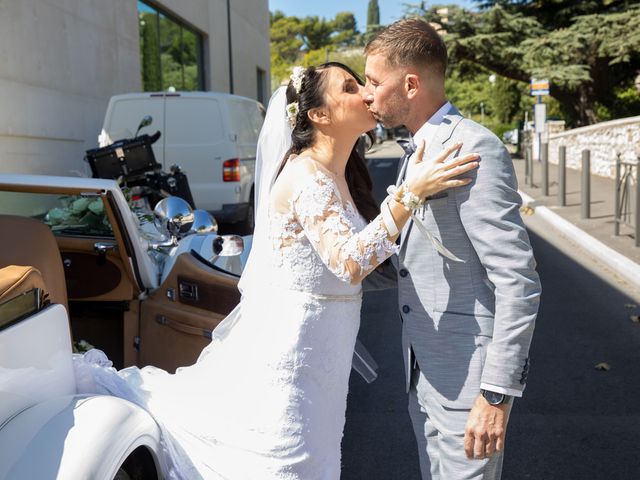 Le mariage de Stephanie et Alexandre à Carnoux-en-Provence, Bouches-du-Rhône 16