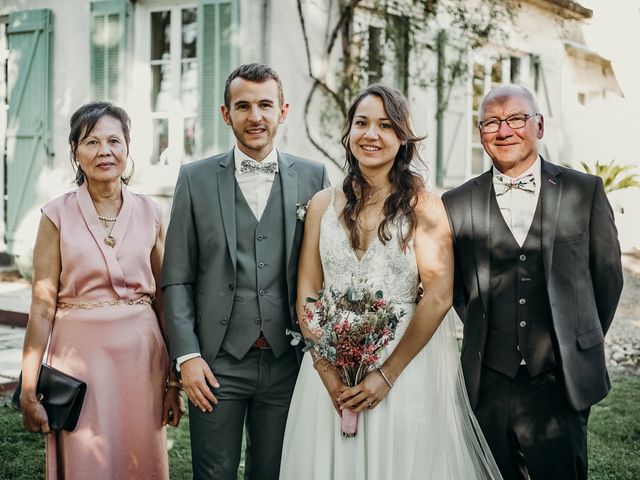 Le mariage de Lucie et Amaury à Bellegarde, Gard 18