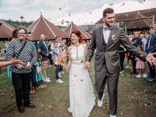 Le mariage de Alex et Marion à Thannenkirch, Haut Rhin 49