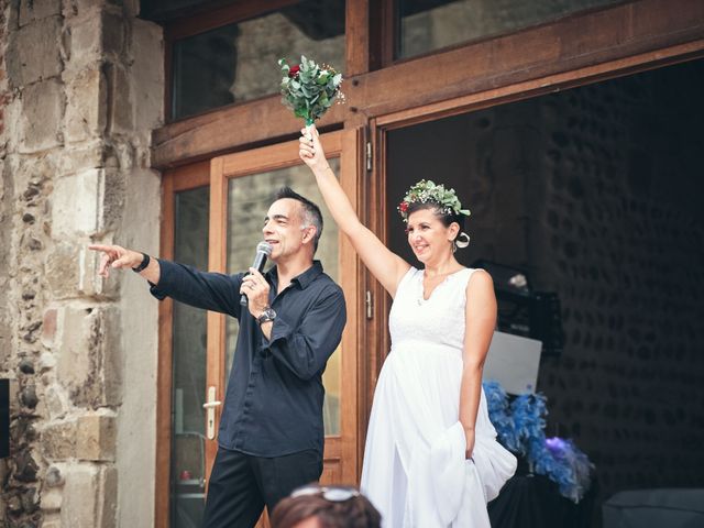 Le mariage de Jeremy et Laetitia à Épinouze, Drôme 39