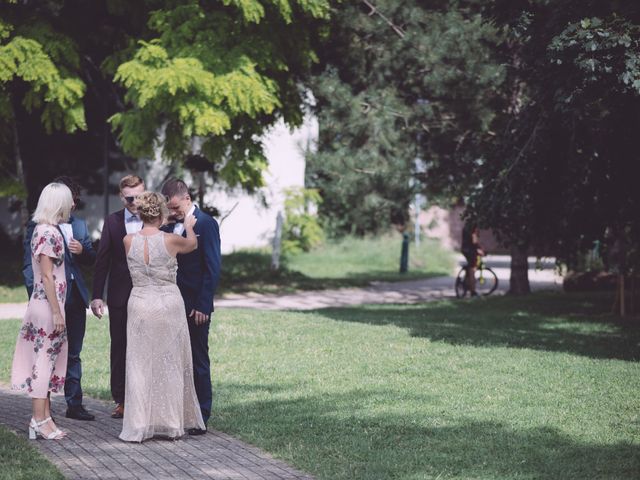 Le mariage de Richard et Cathy à Dorlisheim, Bas Rhin 11