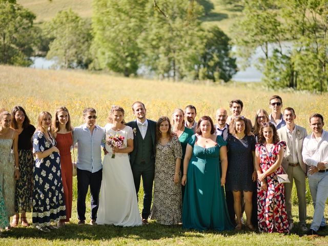 Le mariage de Pierre et Manon à Montgreleix, Cantal 2