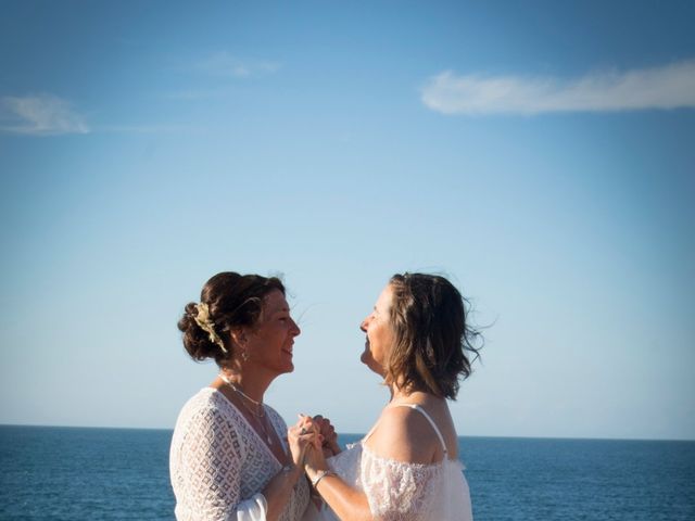 Le mariage de Valérie et Clara à Equeurdreville, Manche 3