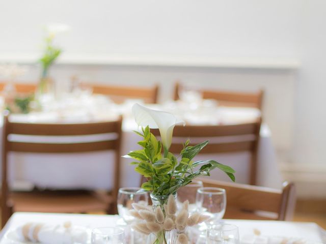Le mariage de Valérie et Clara à Equeurdreville, Manche 17