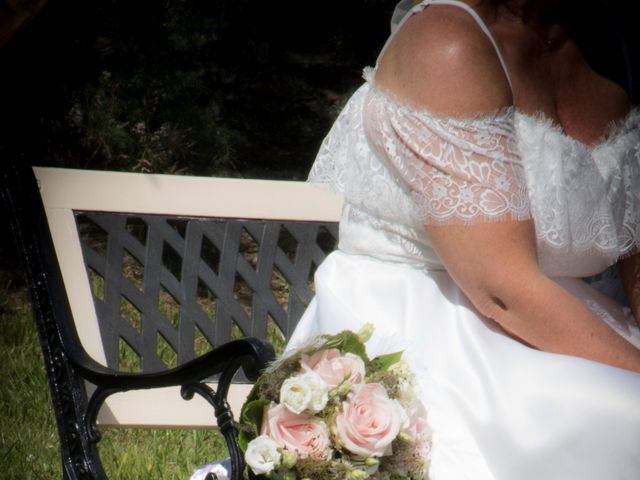 Le mariage de Valérie et Clara à Equeurdreville, Manche 21
