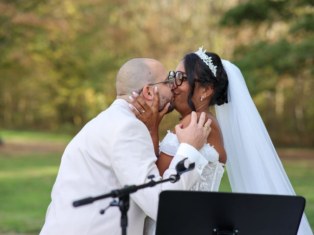 Le mariage de Martial et Ashley à Les Écrennes, Seine-et-Marne 21