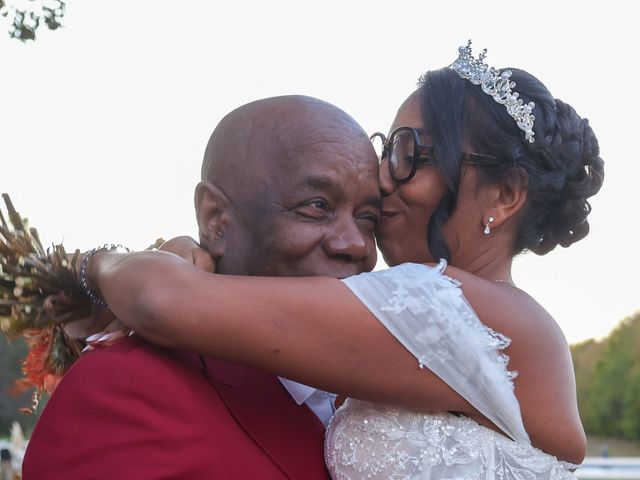 Le mariage de Martial et Ashley à Les Écrennes, Seine-et-Marne 40