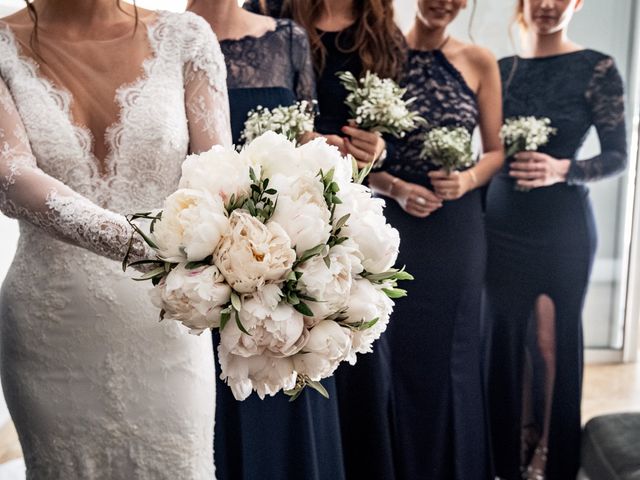 Le mariage de Thibaud et Naïs à Althen-des-Paluds, Vaucluse 16