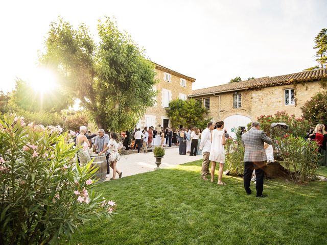 Le mariage de Thibaud et Naïs à Althen-des-Paluds, Vaucluse 66