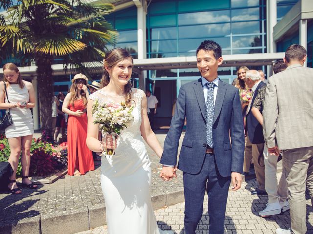 Le mariage de Victoria et Hejunkai à Paris, Paris 7