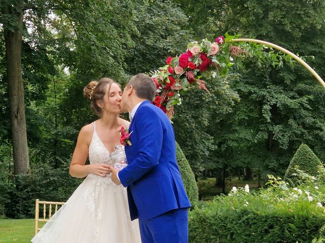 Le mariage de Thomas et Mélanie à Genouilleux, Ain 4