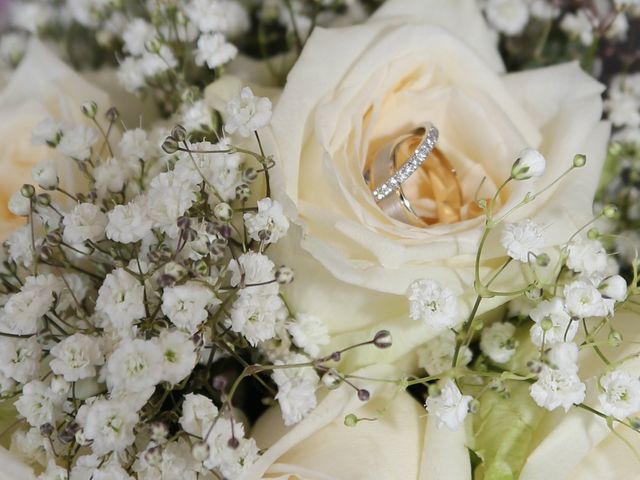 Le mariage de Jarrad et Jennifer à Autigny-la-Tour, Vosges 12