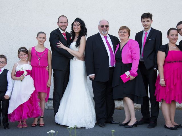 Le mariage de Mickaël et Séverine à Bullecourt, Pas-de-Calais 12