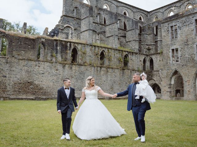 Le mariage de Amory et Emilie à Monceaux, Oise 11