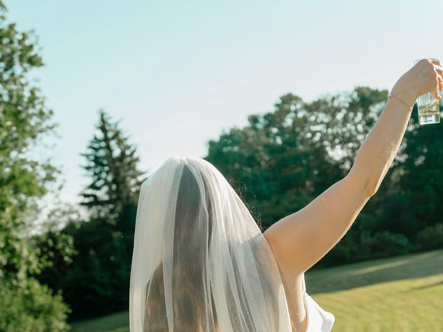 Le mariage de Berkmans et Laura à Chalamont, Ain 27