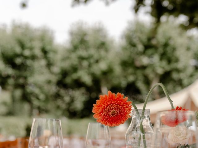 Le mariage de Johan et Clémentine à Hyères, Var 15