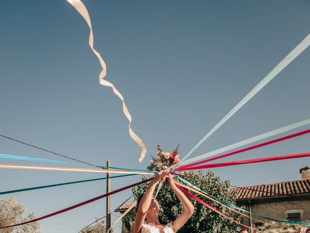 Le mariage de Erwan et Kim à Lussan, Gard 64