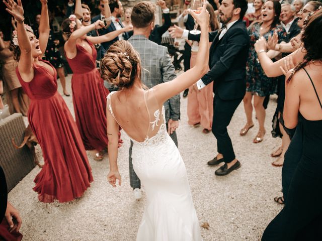 Le mariage de Erwan et Kim à Lussan, Gard 105