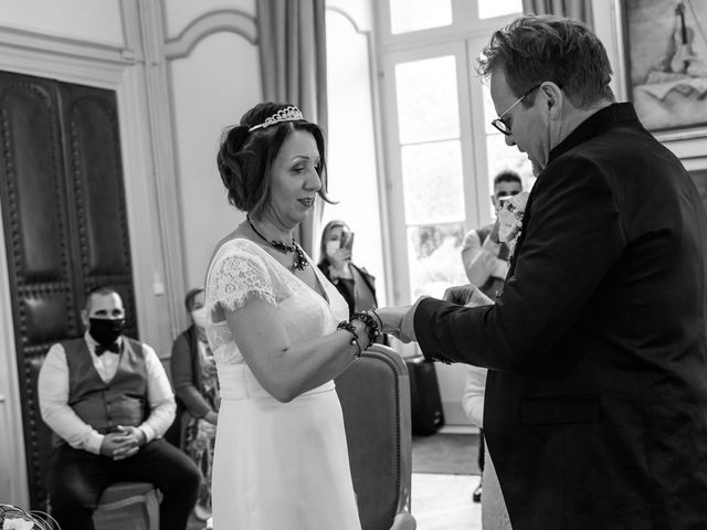 Le mariage de Mickael et Sophie à Saintes, Charente Maritime 10