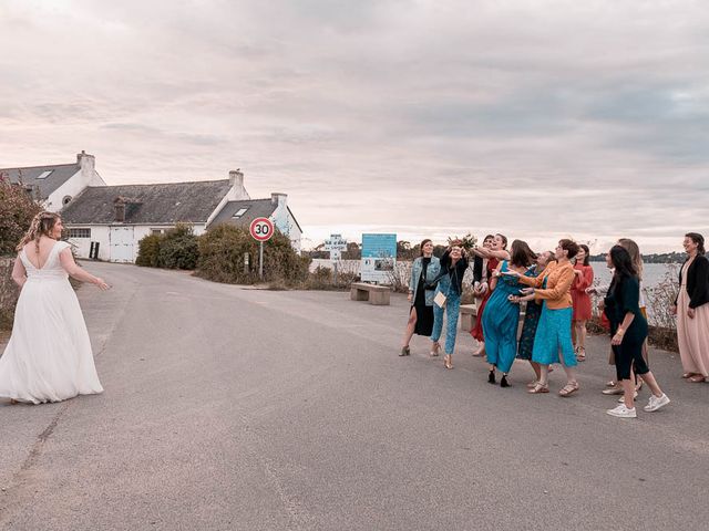 Le mariage de Régis et Pauline à Vannes, Morbihan 60