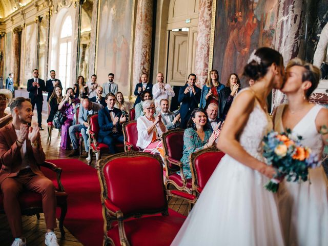 Le mariage de Léa et Laurène à Lavaur, Tarn 2