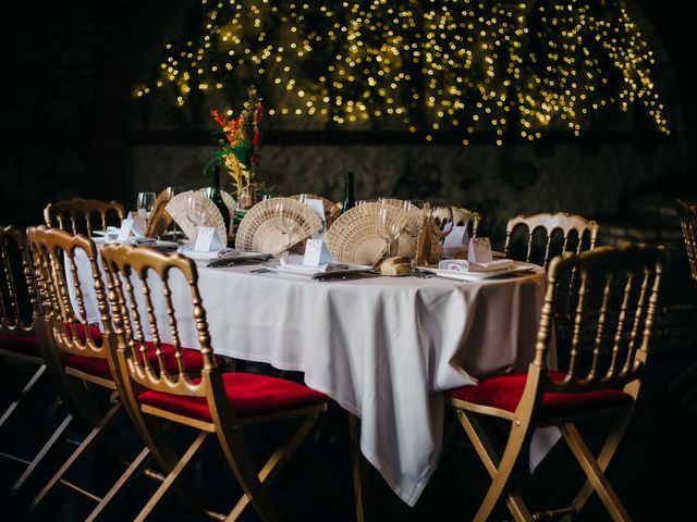 Le mariage de Léa et Laurène à Lavaur, Tarn 13