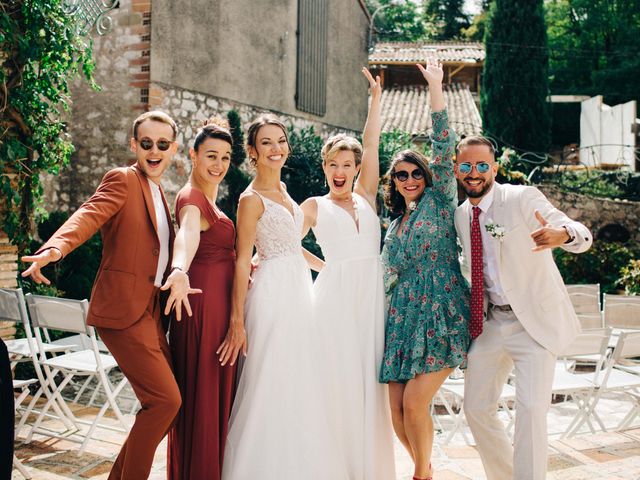 Le mariage de Léa et Laurène à Lavaur, Tarn 19